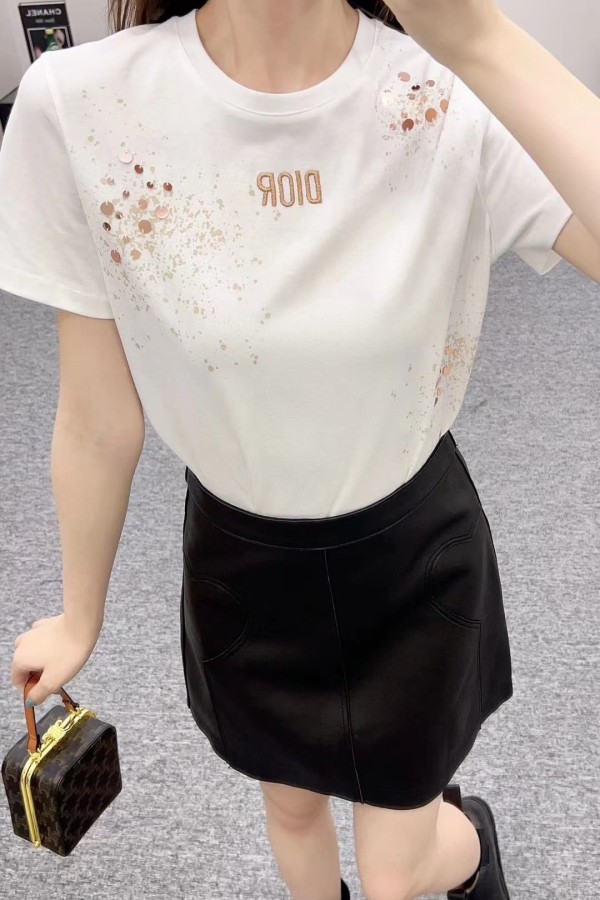 DIOR
