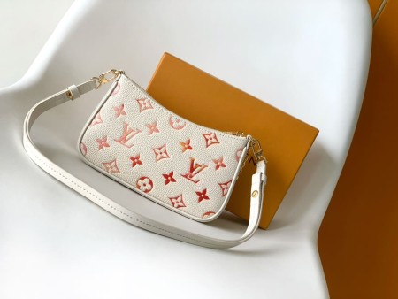 Louis Vuitton(Easy Pouch On Strap)