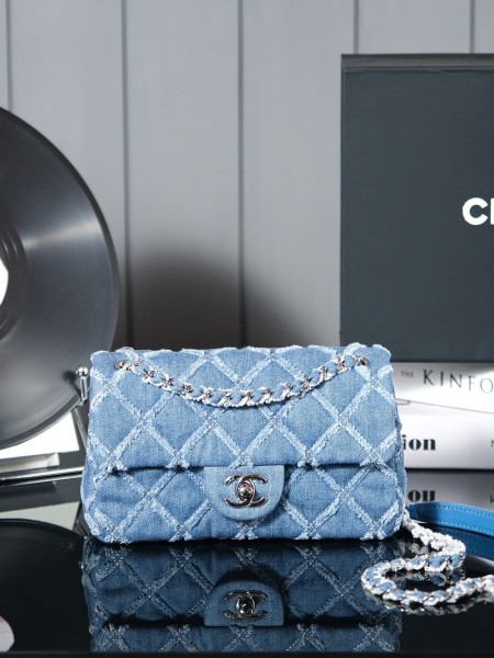 Chanel(24s)