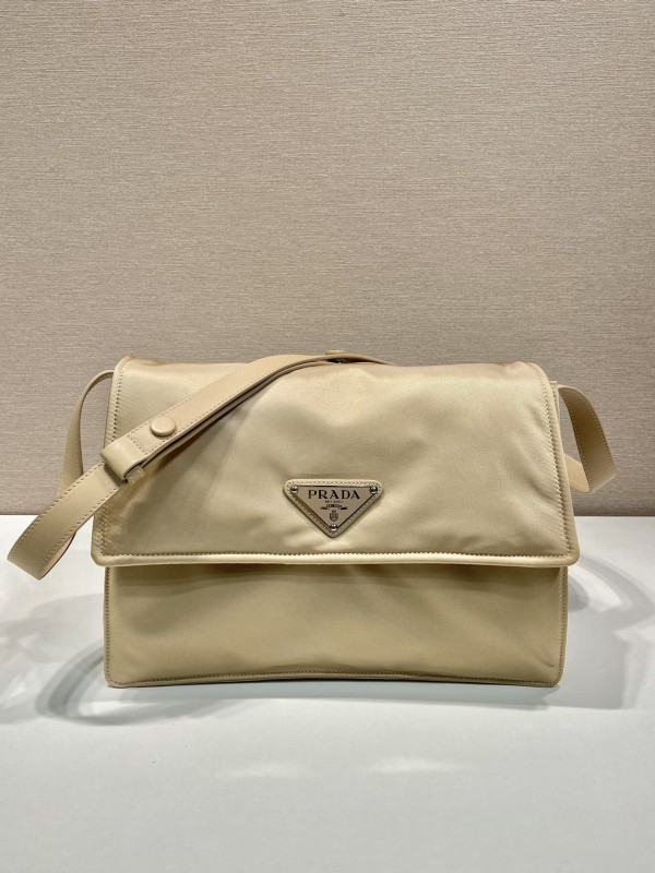 Prada(1BD255)