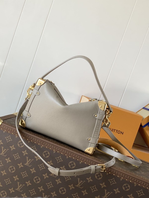 Louis Vuitton(Side Trunk)