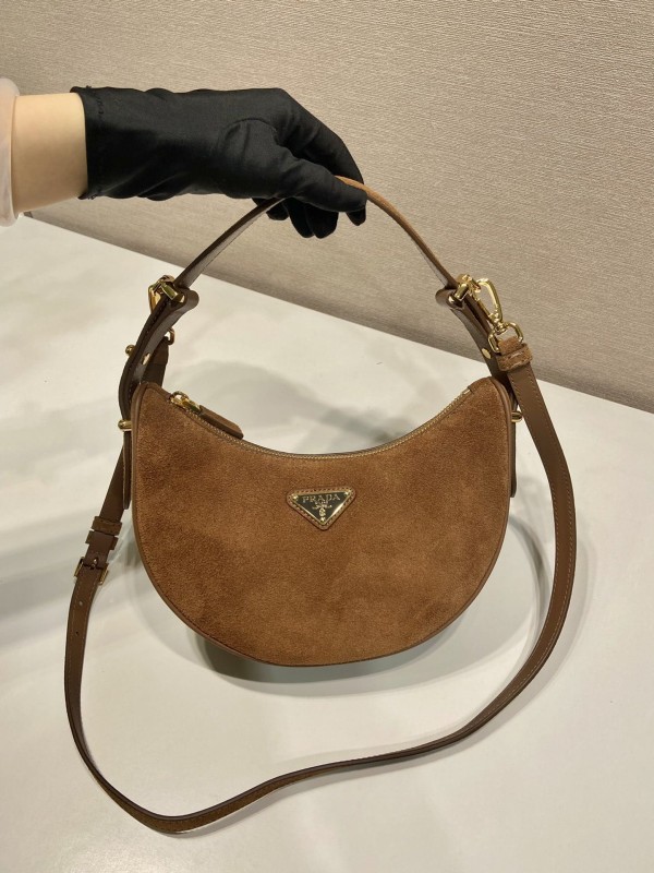 Prada(Moon)